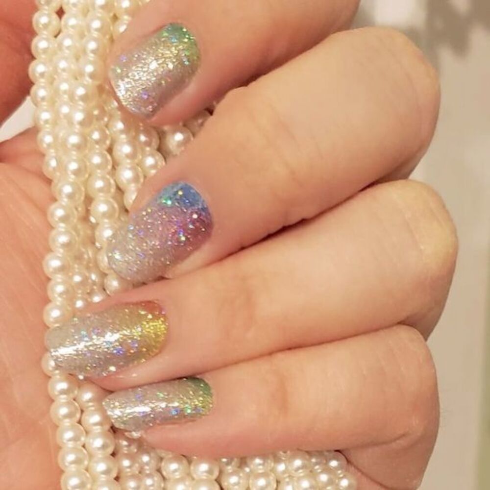 Color Street | Throwing Shade, silver glitter rainbow gradient nail strips